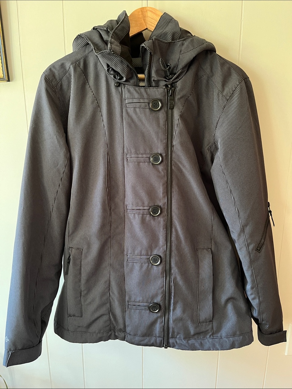 PWDR Room Snowboard Jacket
